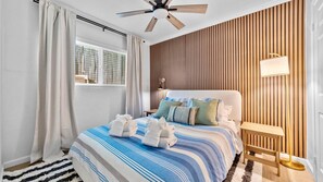 2 soverom, strykejern/-brett, reiseseng for barn og wi-fi