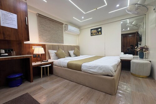 Hotel Anantshree Inn Shree Mahakaleshwar Temple Ujjain