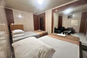 Standard-Zweibettzimmer | Schreibtisch, kostenloses WLAN, Bettwäsche