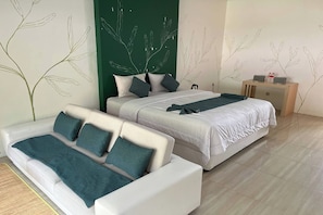 Habitación Deluxe | Escritorio, wifi gratis, ropa de cama
