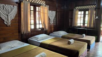 Bungalow | Schreibtisch, kostenloses WLAN, Bettwäsche