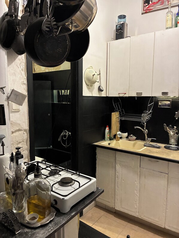 Microwave, oven, stovetop