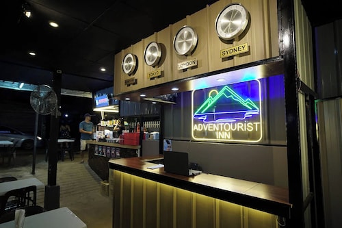 Adventourist Inn Coron