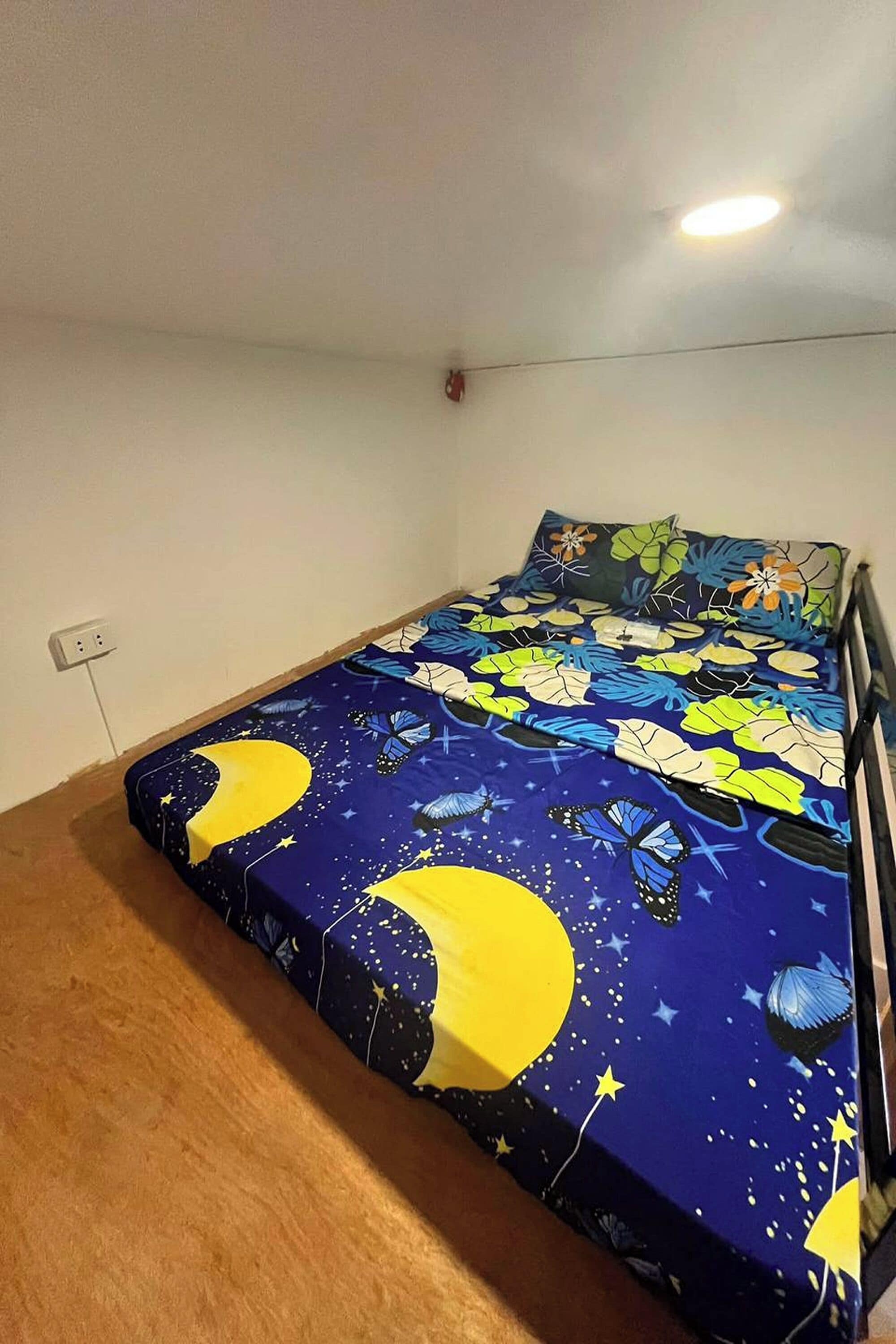 Quadruple Room | Desk, free WiFi, bed sheets