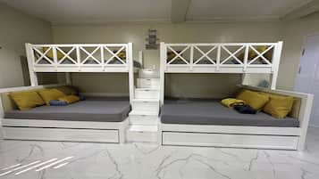 In-room safe, desk, iron/ironing board, free WiFi
