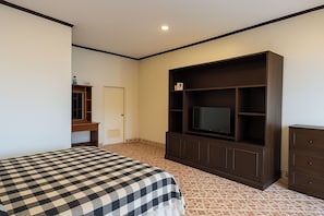 Chambre Deluxe double | Bureau, rideaux d’obscurcissement, accès au Wi-Fi (inclus)