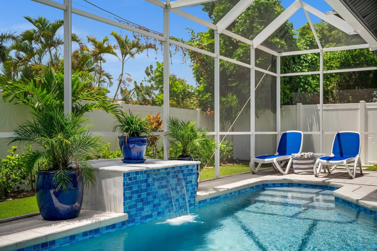 Photo 33 of StayNaples: Screened, Heated Private Pool, w/Outdoor Seats near Vanderbilt Beach