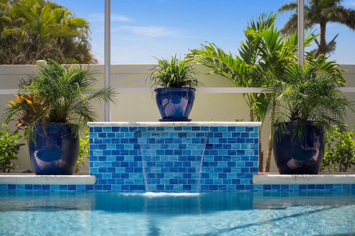 Photo 27 of StayNaples: Screened, Heated Private Pool, w/Outdoor Seats near Vanderbilt Beach