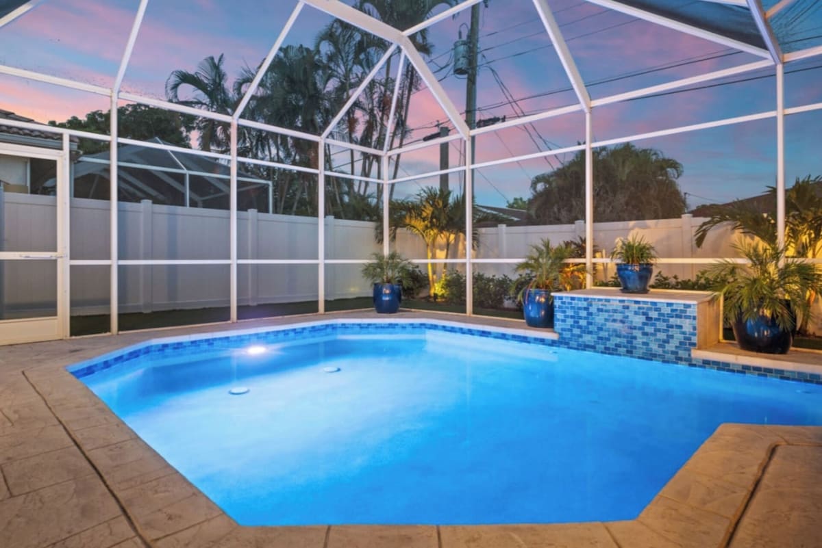 Photo 30 of StayNaples: Screened, Heated Private Pool, w/Outdoor Seats near Vanderbilt Beach