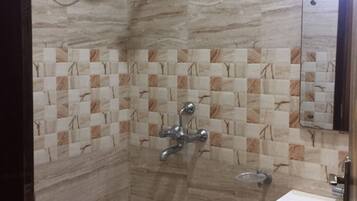 Dusche, Regendusche, Handtücher, Seife