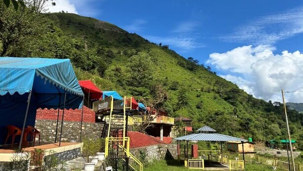 Khuôn viên nơi lưu trú