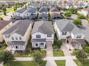 Exterior - Stunning 4Bd w Pool Gameroom Solara Resort 9008 (Kissimmee)