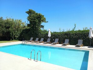 Pool - Anna Maria Villa,Pirgos-Villas, 300mFrom The Sea (Pirgos Psilonerou)