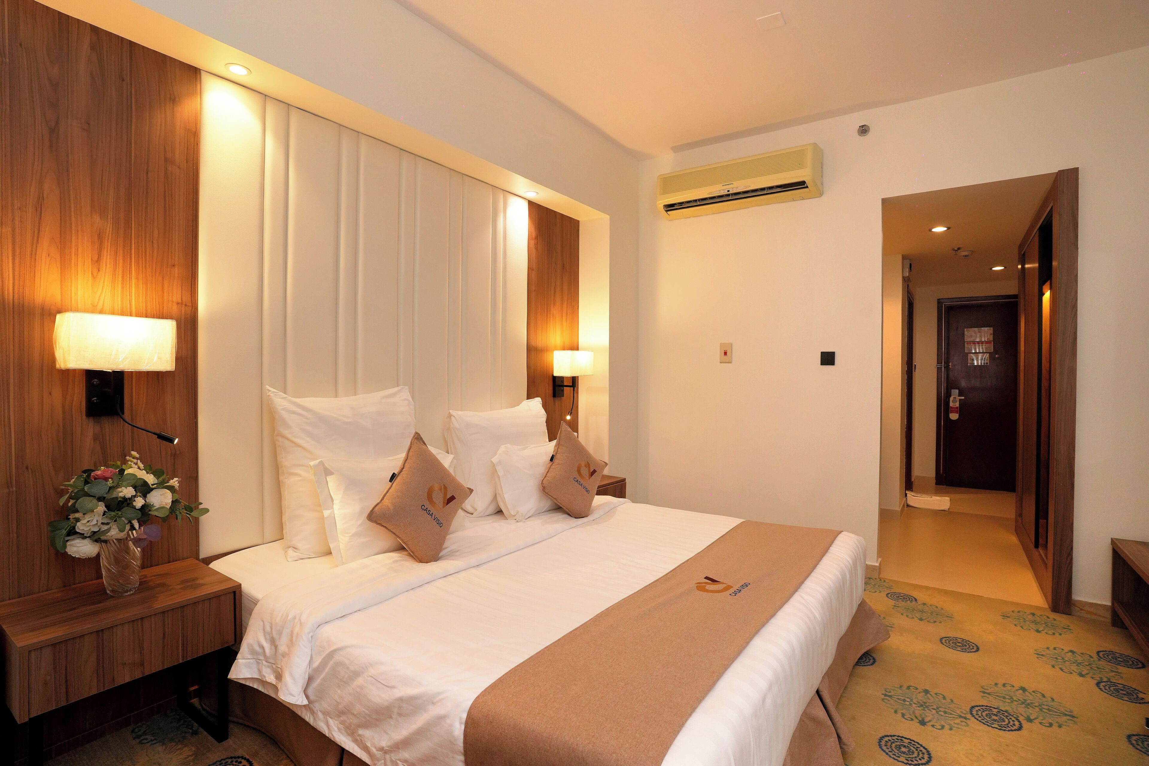 In-room safe, desk, laptop workspace, blackout curtains