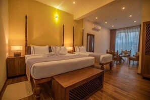 Superior Triple Room, Balcony, City View | In-room safe, soundproofing, iron/ironing board, free WiFi