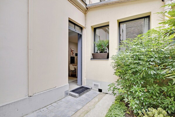 Apartment | Exterior detail