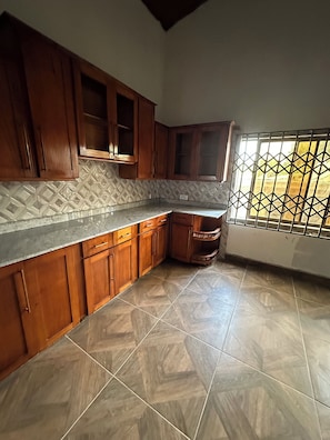 Doppia Deluxe, vista città | Cucina privata