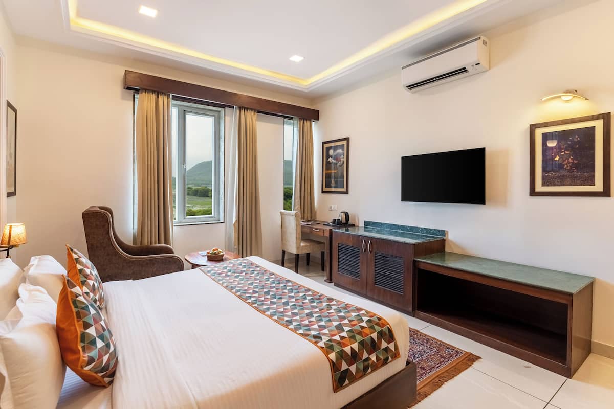 Quarto casal luxo | Wi-Fi de cortesia