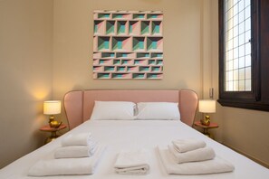 2 slaapkamers, een strijkplank/strijkijzer