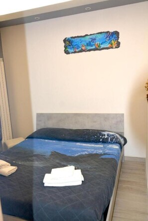 1 bedroom, iron/ironing board, bed sheets