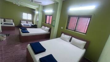12 Schlafzimmer, Bügeleisen/Bügelbrett, WLAN, Bettwäsche