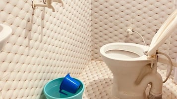 Shower, rainfall showerhead, towels, soap