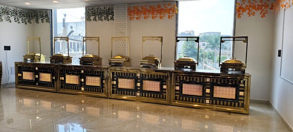 Restaurant - THE SKY TOUCH (Jaipur)