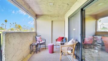 House | Terrace/patio