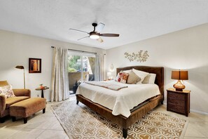 House | 2 bedrooms, Internet - Relaxing Palm Springs Condo With Pool Access (Palm Springs)