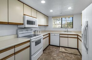 Apartment | Private kitchen