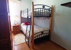 Ferienhaus, 2 Schlafzimmer, Balkon, Gartenblick | 2 Schlafzimmer