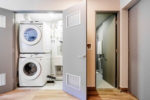 1 bedroom, Internet