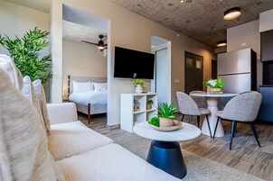 Apartment | 1 bedroom, Internet
