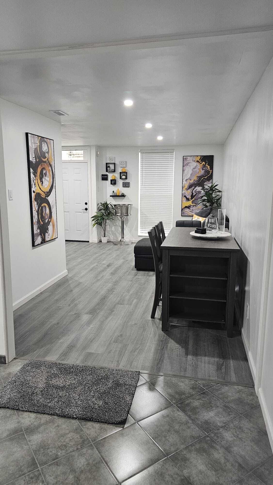 2 bedrooms, Internet