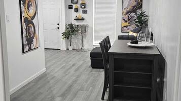 House | 2 bedrooms, Internet