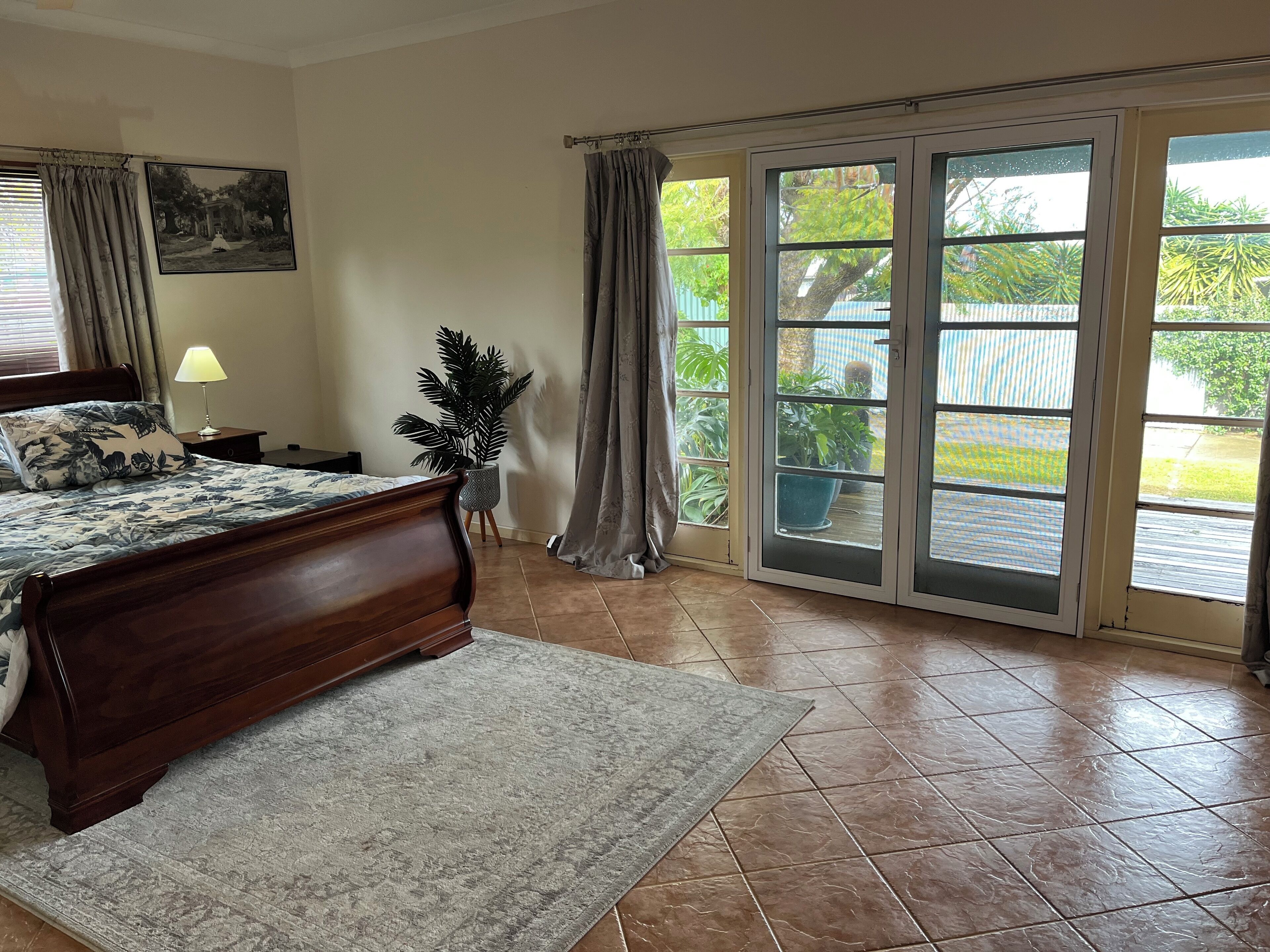 3 間睡房、熨斗/熨衫板、Wi-Fi、床單