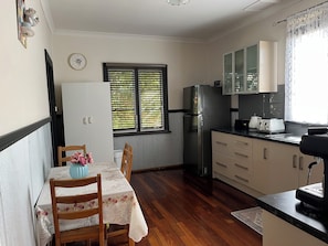 ميكروويف، فرن، موقد طهي مسطح