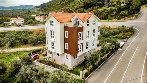 VILLA KURTULDU