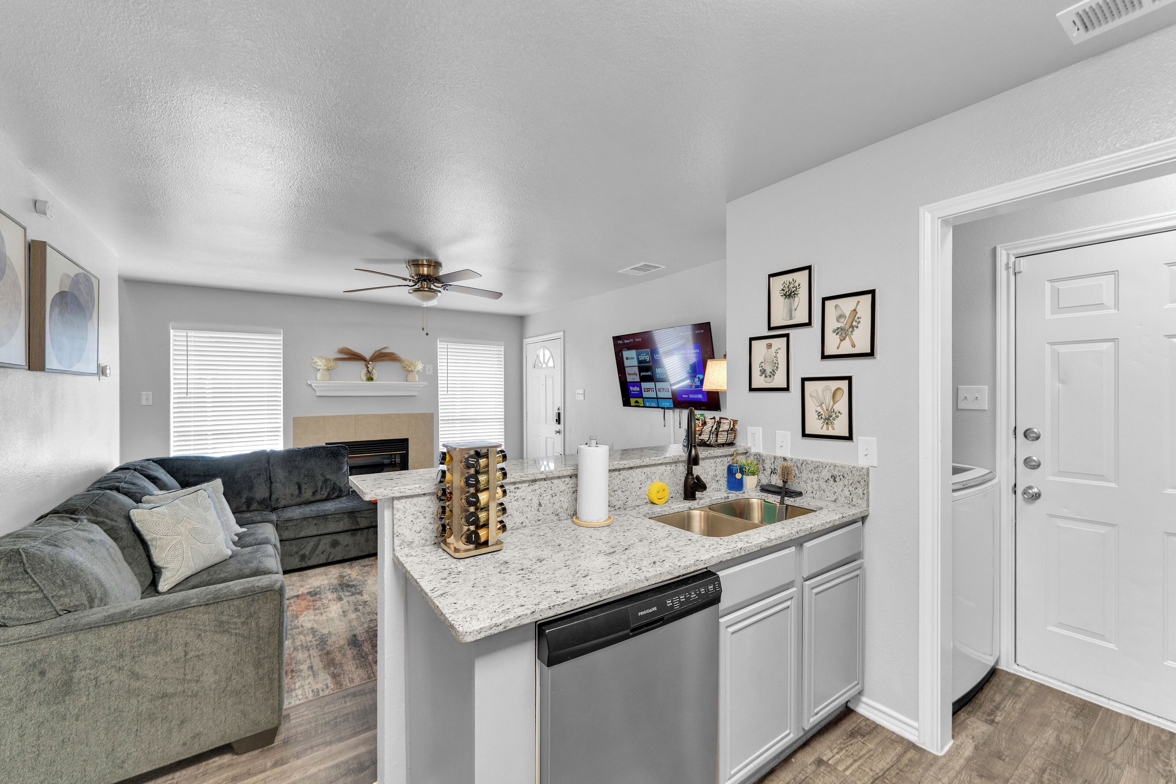 المنشأة من الداخل