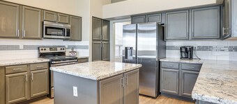 Fenced Backyard Oasis: Pet-friendly Avondale Home