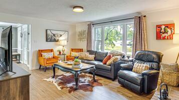 House (2 Bedrooms) | Bahagian dalam