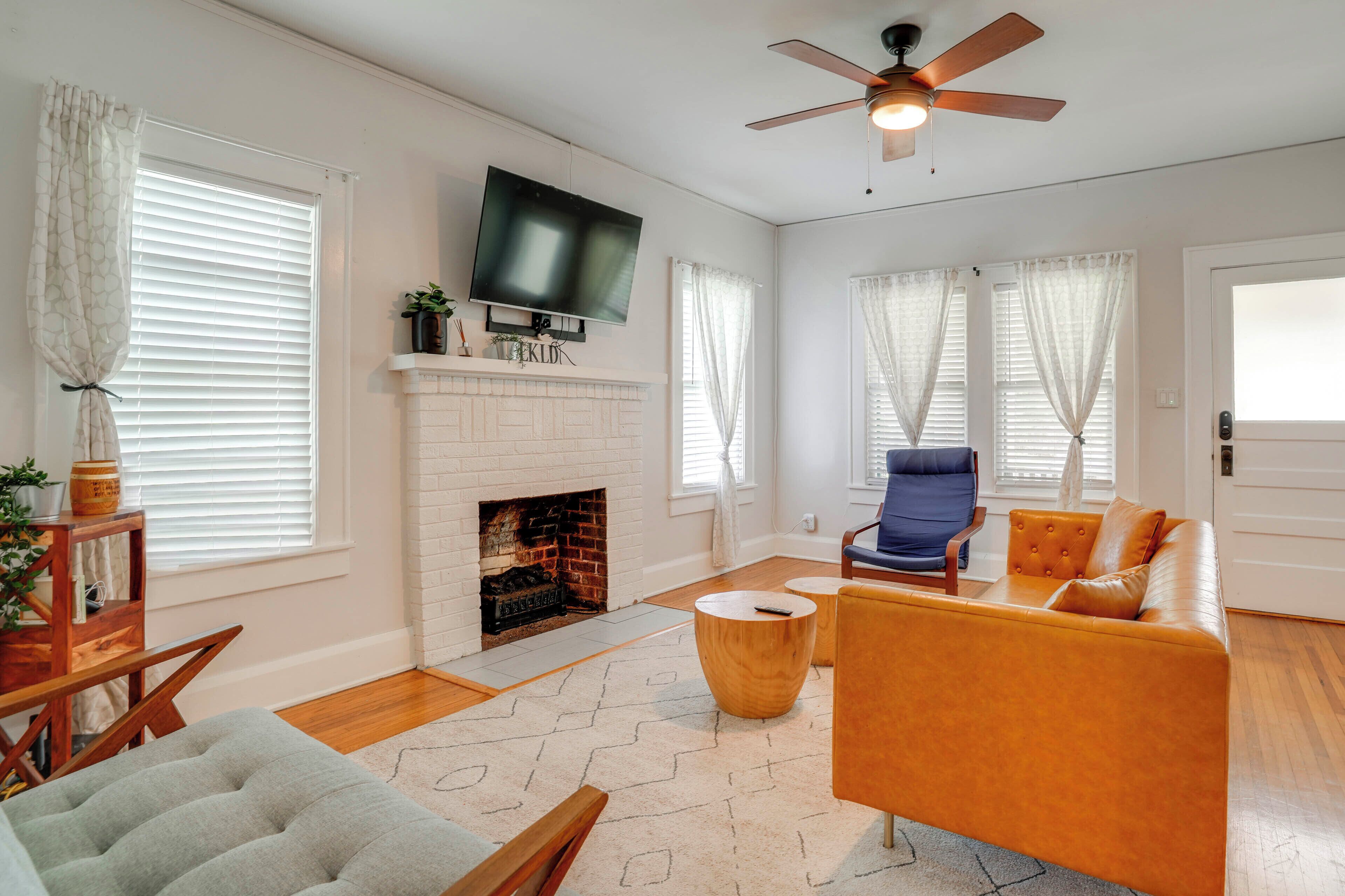 House (2 Bedrooms) | Front of property