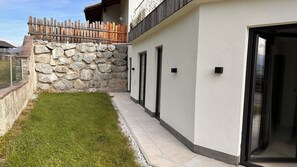 Premium Apartment | Terrace/patio