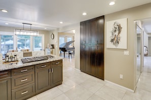 Huis (4 Bedrooms) | Interieur