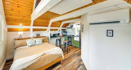 Steps to Sacheen Lake: Cute Studio Cabin w/ Deck