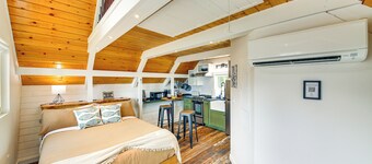Steps to Sacheen Lake: Cute Studio Cabin w/ Deck