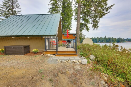 Steps to Sacheen Lake: Cute Studio Cabin w/ Deck