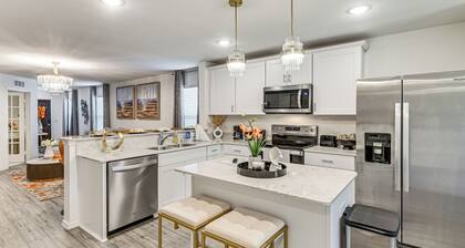 Modern Comforts + Fenced Yard: Princeton Retreat!
