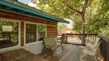 Apartment (0 Bedroom) | Interior