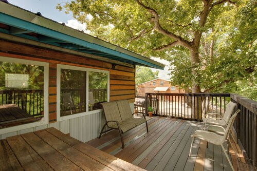 'aston Harbor' Cabin, Walk to Lake Lafayette